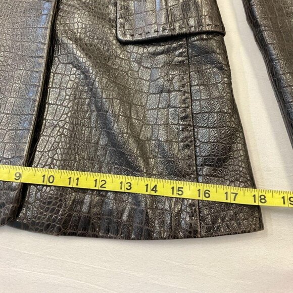 Elie Tahari Women's Brown Leather Jacket, size Medium (8) - Picture 8 of 8